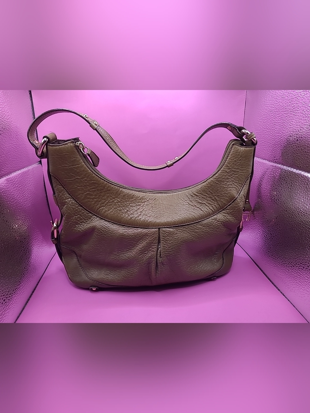 Vintage Etienne Aigner Leather Hobo Shoulder Bag in Olive Green